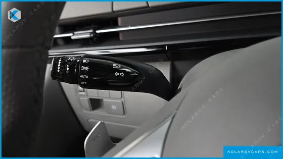 HYUNDAI STARIA L3.5 LOUNGE 7-SEATER