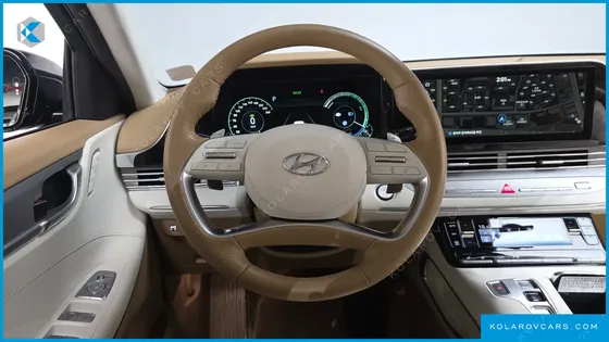 HYUNDAI GRANDEUR CALLIGRAPHY