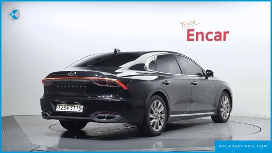 HYUNDAI GRANDEUR CALLIGRAPHY