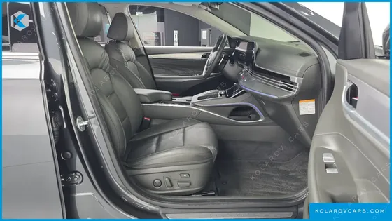 HYUNDAI GRANDEUR CALLIGRAPHY