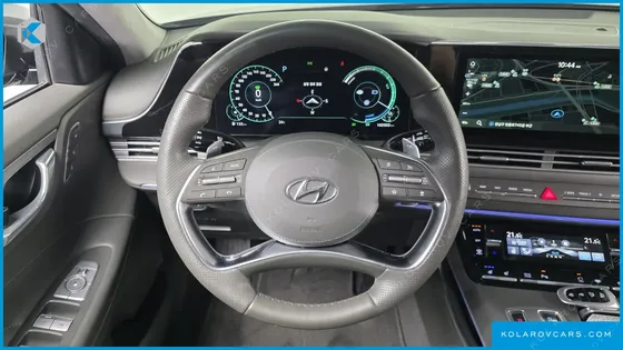 HYUNDAI GRANDEUR CALLIGRAPHY