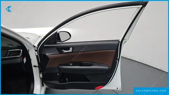 KIA K5 NOBLESSE