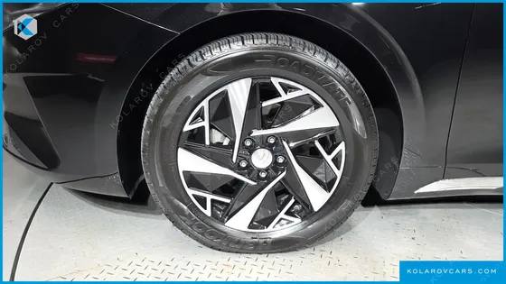 HYUNDAI GRANDEUR LE BLANC
