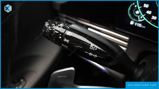 HYUNDAI GRANDEUR LE BLANC
