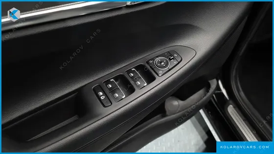 HYUNDAI GRANDEUR LE BLANC