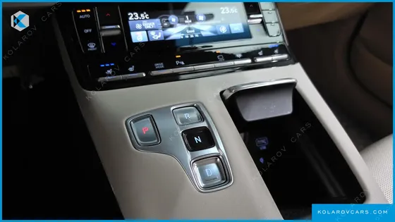 HYUNDAI GRANDEUR EXCLUSIVE