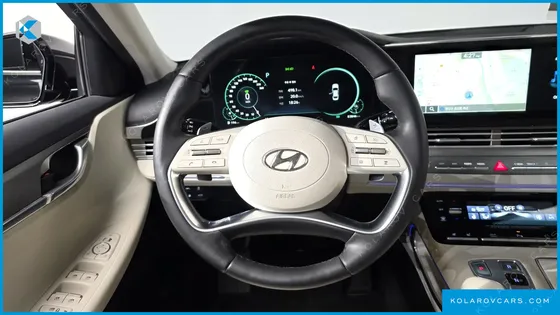 HYUNDAI GRANDEUR LE BLANC