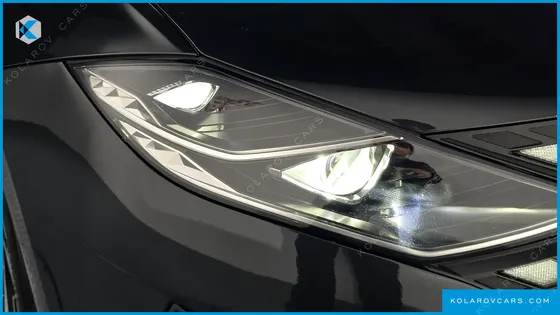 HYUNDAI GRANDEUR LE BLANC