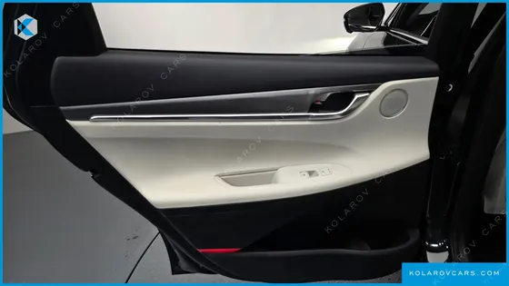 HYUNDAI GRANDEUR LE BLANC