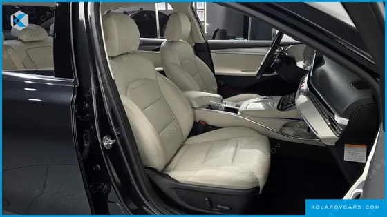 HYUNDAI GRANDEUR LE BLANC