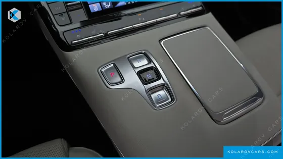 HYUNDAI GRANDEUR LE BLANC