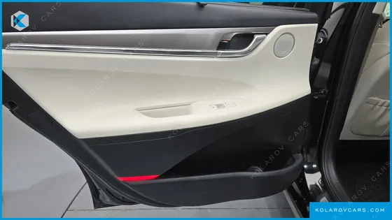 HYUNDAI GRANDEUR LE BLANC