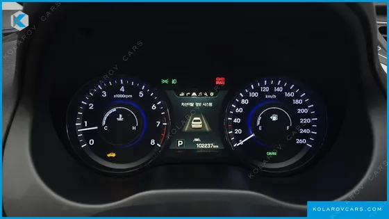 HYUNDAI GRANDEUR HG240 MODERN