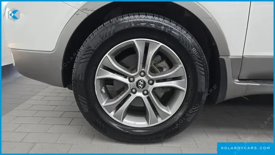 HYUNDAI VERACRUZ DIESEL 2WD 300VXL