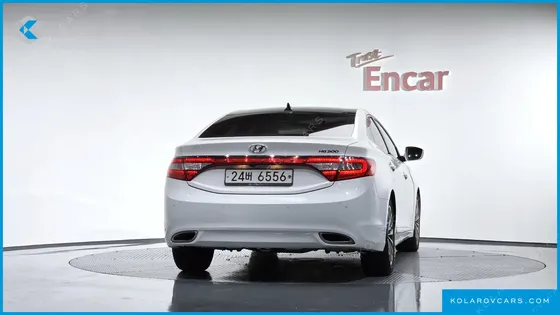 HYUNDAI GRANDEUR HG300 PREMIUM