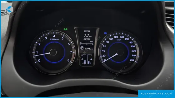 HYUNDAI GRANDEUR HG300 PREMIUM