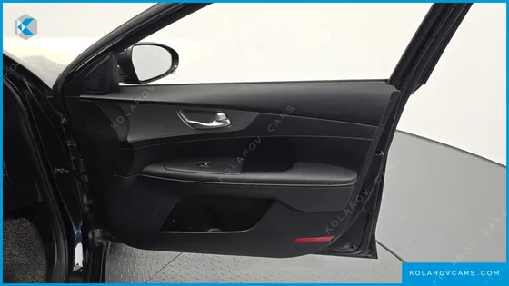 KIA K3 TRENDY