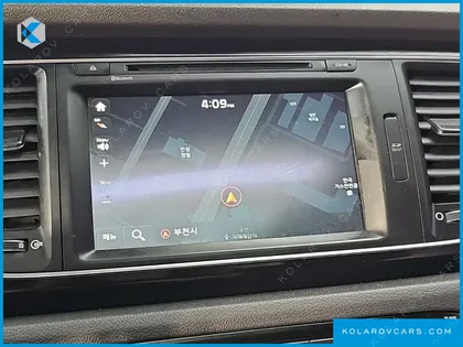 KIA CARNIVAL 9-SEATER PRESTIGE