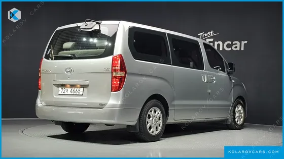 HYUNDAI STAREX 12-SEATER WAGON