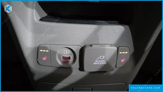 KIA CARNIVAL 9-SEATER PRESTIGE