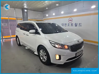 KIA CARNIVAL 11-SEATER LUXURY