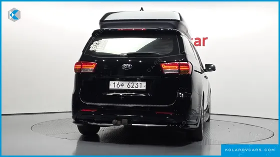 KIA CARNIVAL 9-SEATER HI-LIMOUSINE