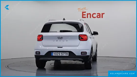 HYUNDAI VENUE 1,6 PREMIUM