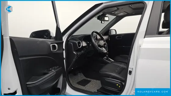 HYUNDAI VENUE 1,6 PREMIUM
