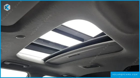 HYUNDAI VENUE 1,6 PREMIUM