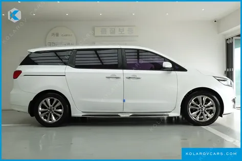 KIA CARNIVAL 9-SEATER PRESTIGE
