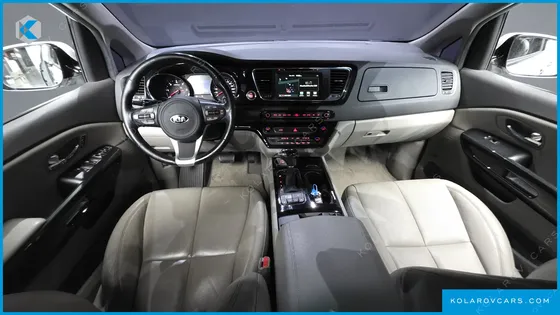 KIA CARNIVAL 9-SEATER NOBLESSE