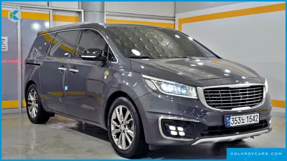 KIA CARNIVAL 7-SEATER LIMOUSINE