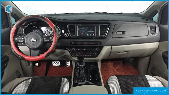 KIA CARNIVAL 9-SEATER PRESTIGE