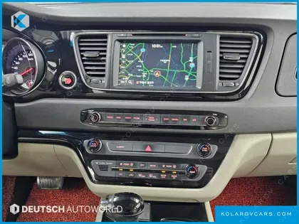 KIA CARNIVAL 9-SEATER PRESTIGE