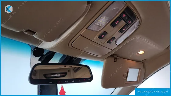 KIA CARNIVAL 7-SEATER HI-LIMOUSINE (SPECIAL)