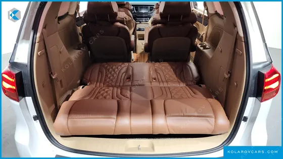 KIA CARNIVAL 7-SEATER HI-LIMOUSINE (SPECIAL)