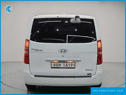 HYUNDAI STAREX VAN 3-SEATER LPI