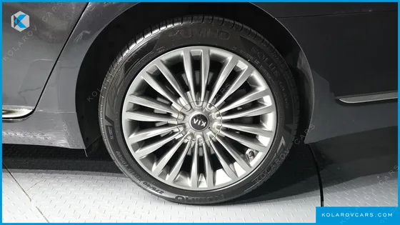 KIA K9 3.3 T-GDI AWD