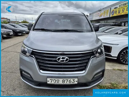 HYUNDAI STAREX WAGON 11-SEATER