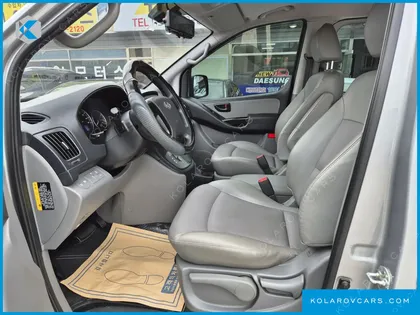 HYUNDAI STAREX WAGON 11-SEATER