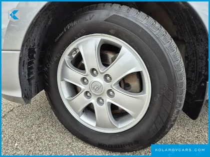 HYUNDAI STAREX WAGON 11-SEATER