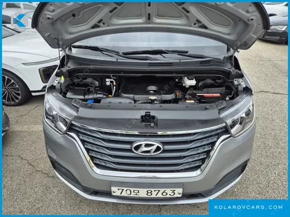 HYUNDAI STAREX WAGON 11-SEATER