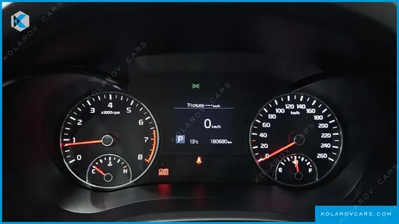KIA K5 2.0 LPI RENTAL CAR