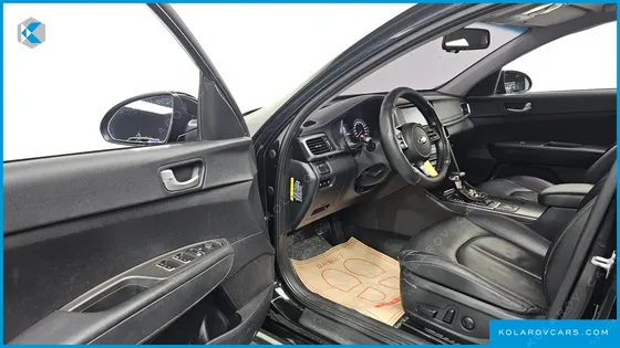 KIA K5 2.0 LPI RENTAL CAR