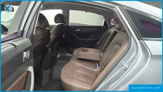 HYUNDAI SONATA 2.0 CARE+