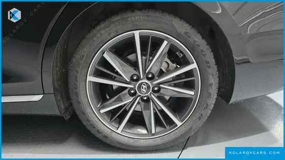 HYUNDAI GRANDEUR 2.5