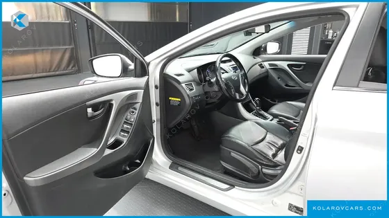 HYUNDAI ELANTRA (AVANTE) 1.6 VGT SMART