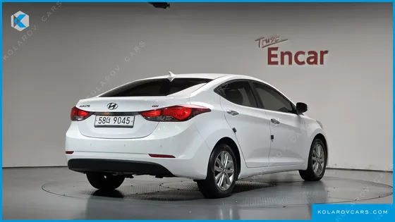 HYUNDAI ELANTRA (AVANTE) 1.6 GDI SMART