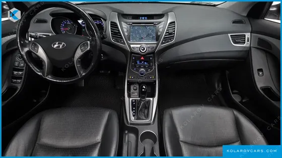 HYUNDAI ELANTRA (AVANTE) 1.6 GDI SMART