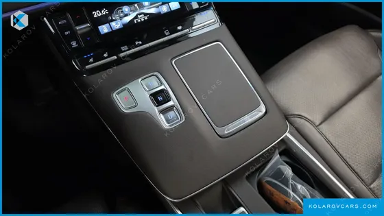 HYUNDAI GRANDEUR 3.0 LPI RENT CAR